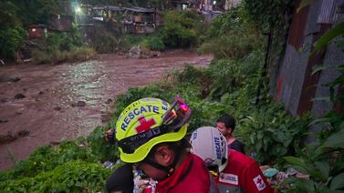Se confirma hallazgo de cuerpo en río María Aguilar, rescate se ha vuelto complicado