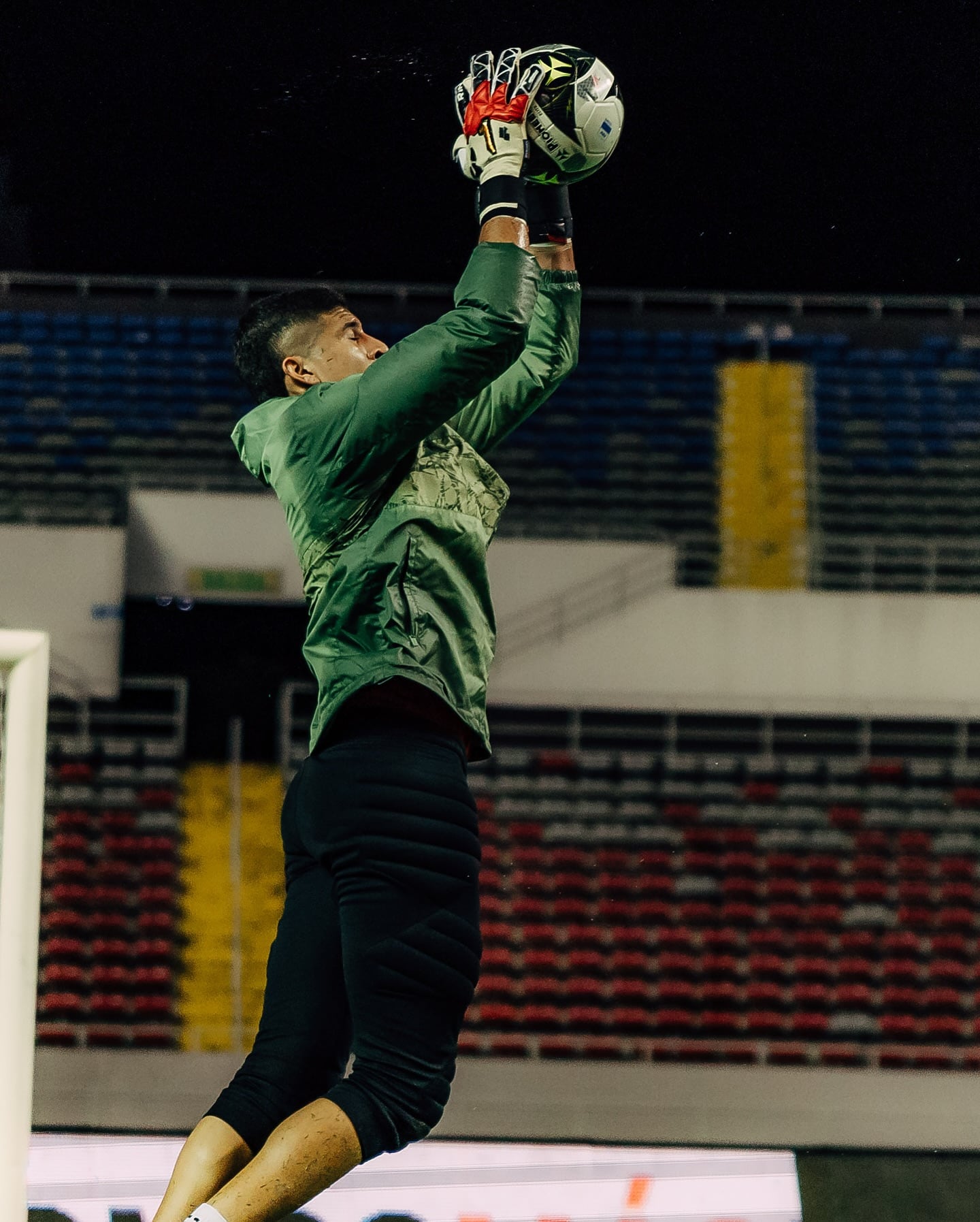 Bayron Mora tiene años de formar de parte de Liga Deportiva Alajuelense.