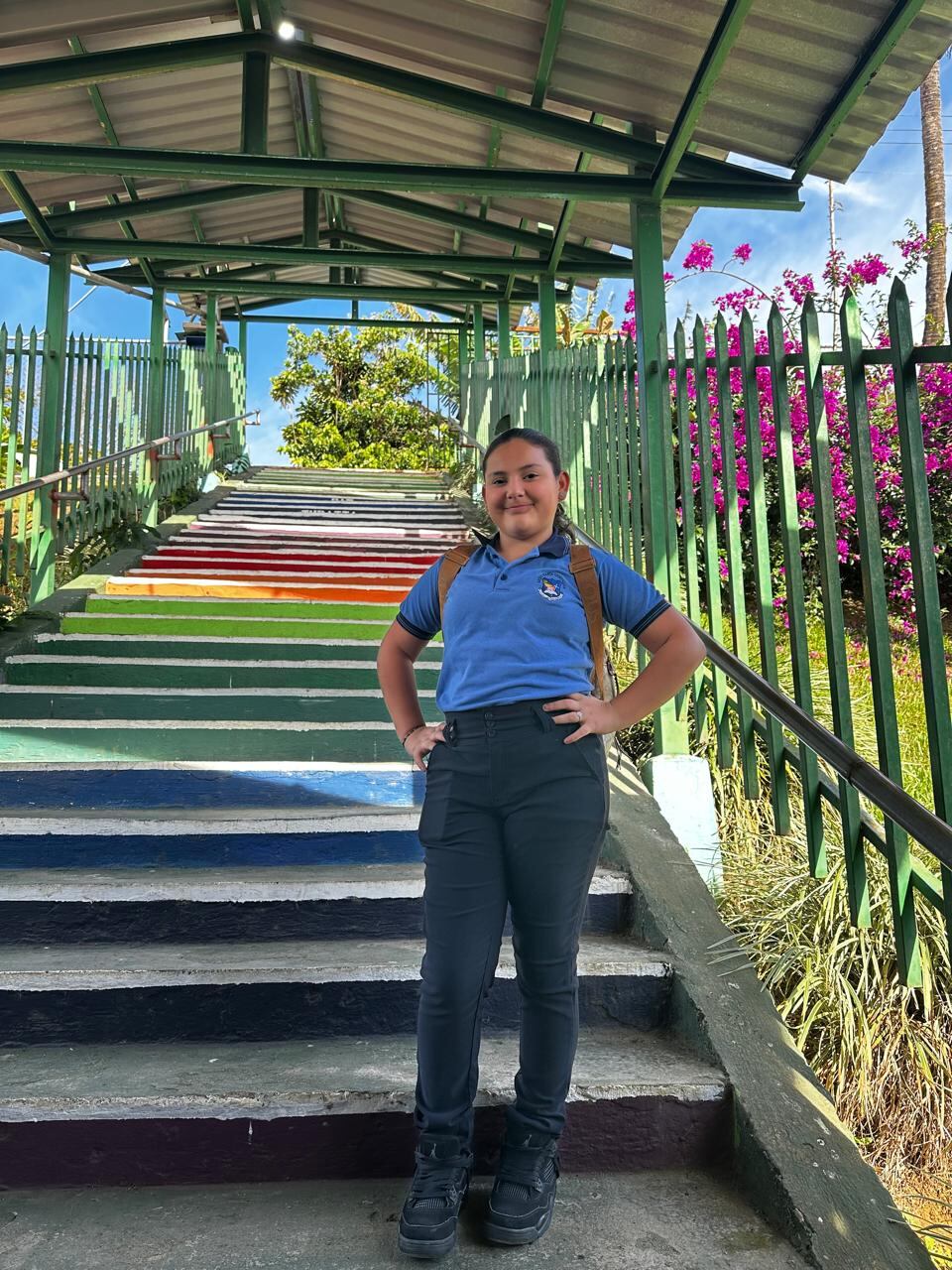 Mariángel Rodríguez Molina, una valiente niña de 13 años, quien iniciará este miércoles un nuevo curso lectivo en el Liceo de Santa Gertrudis Norte de Grecia, en medio de muchas oraciones para que su corazón resista ya que urge de una operación