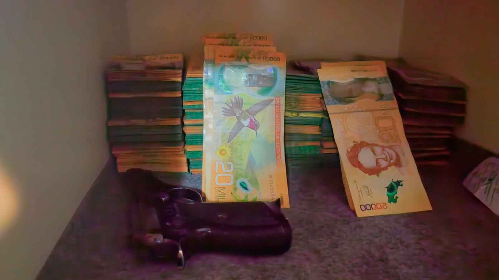 Un hombre de apellidos Soto Abarca de 28 años es señalado como sospechoso de cometer el asesinato de Yosgua Fabián Barboza Villagra de 22 años. Foto: OIJ