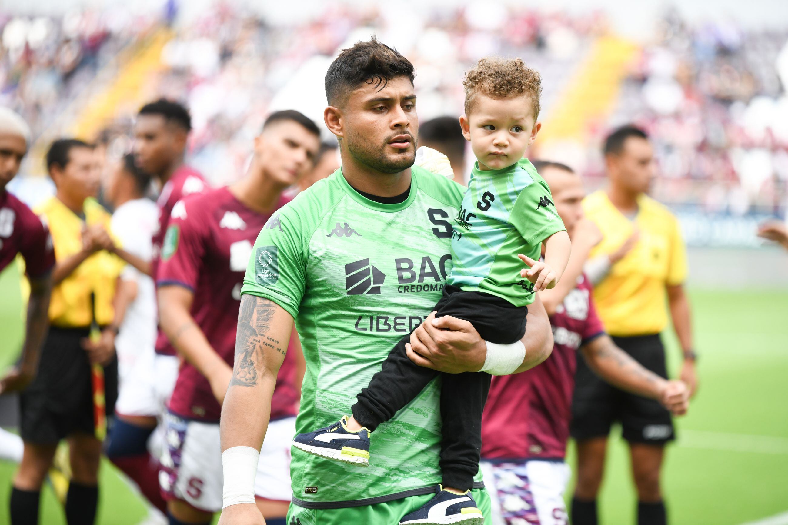 Kevin Chamorro siempre lleva cerca de su corazón a su familia. Foto: Deportivo Saprissa.