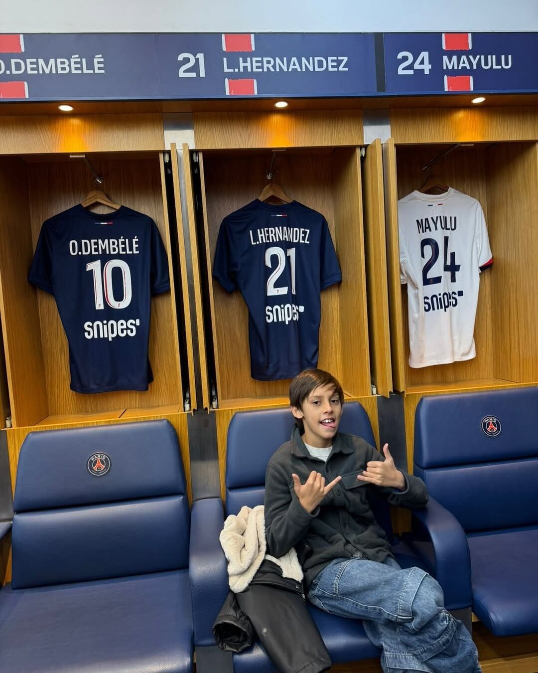 Keyla Sánchez cumplió en París, Francia, uno de los mayores deseos de su único hijo Thiago, de 10 años.