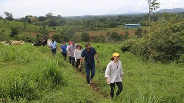 Diputados fueron a Crucitas y se devolvieron con la boca abierta por lo que encontraron