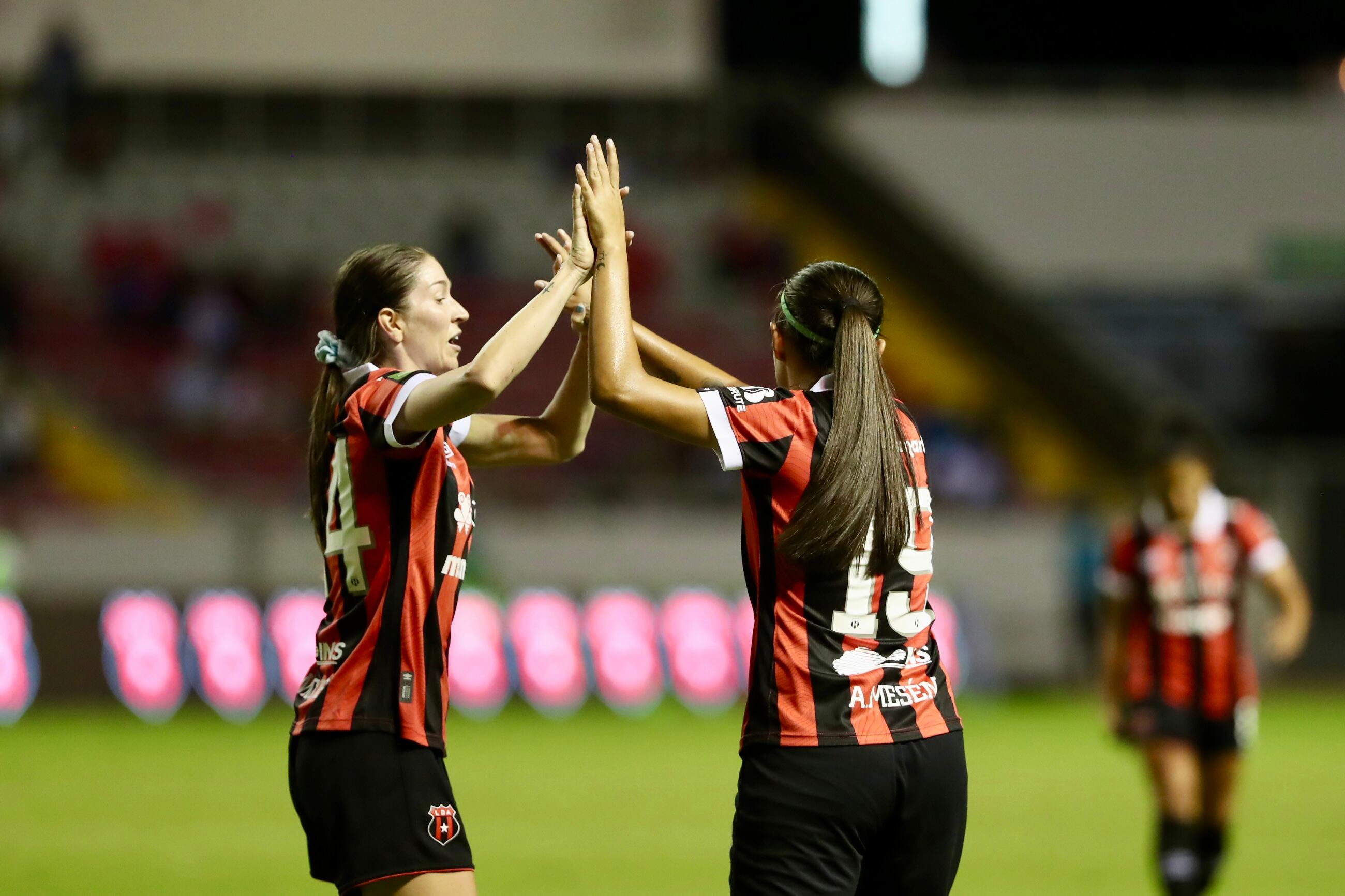 06/01/2024, San Jose, Estadio Nacional, evento de los 90 minutos por la Vida, jugarán los equipos de Saprissa, Alajuela y Heredia.