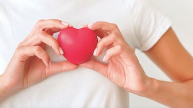 Joven detecta problema en el corazón gracias a su celular y caso impacta en redes sociales