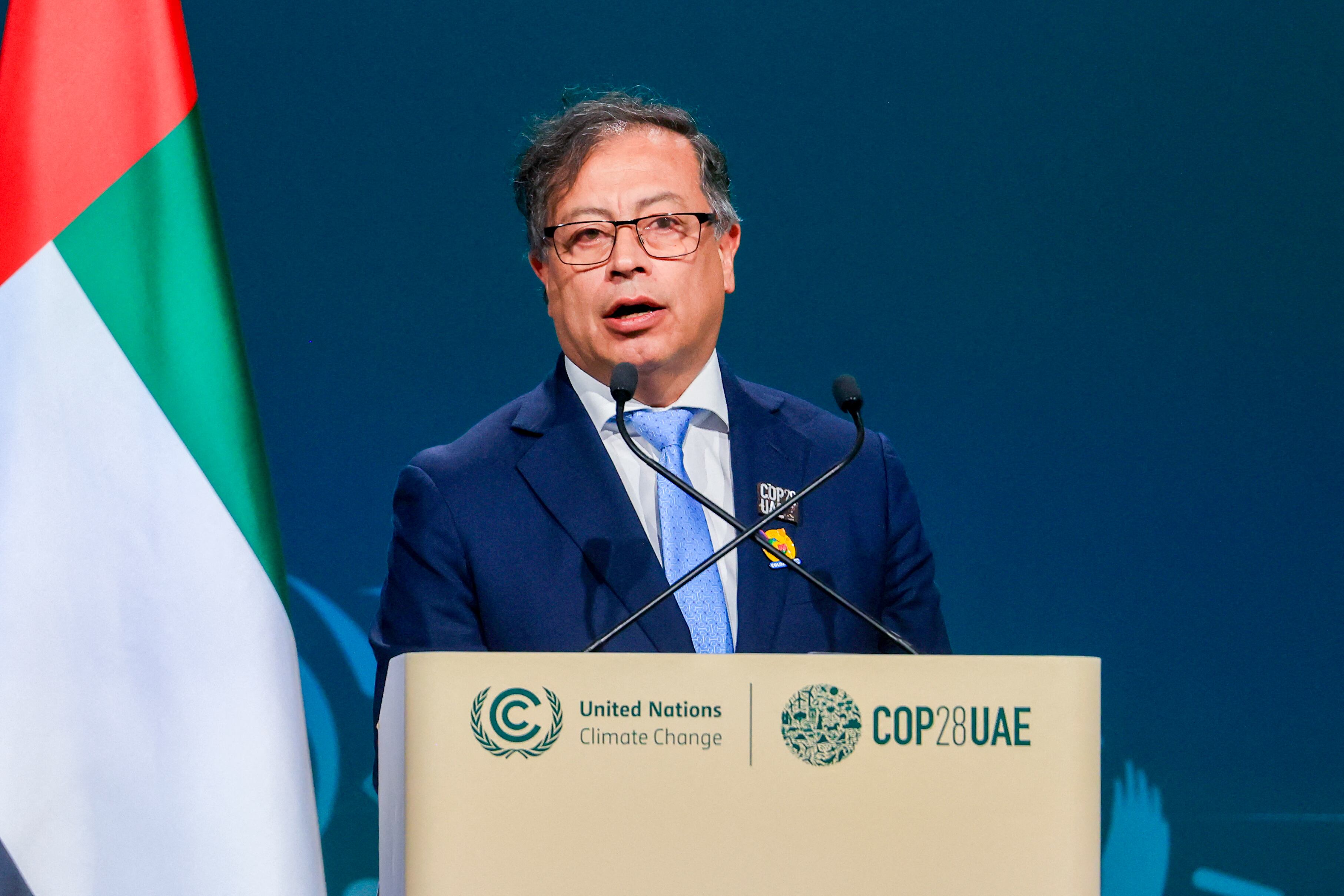 El Presidente de Colombia, Gustavo Petro, habla durante el Segmento de Alto Nivel para Jefes de Estado y de Gobierno en la cumbre sobre el clima de las Naciones Unidas en Dubai.