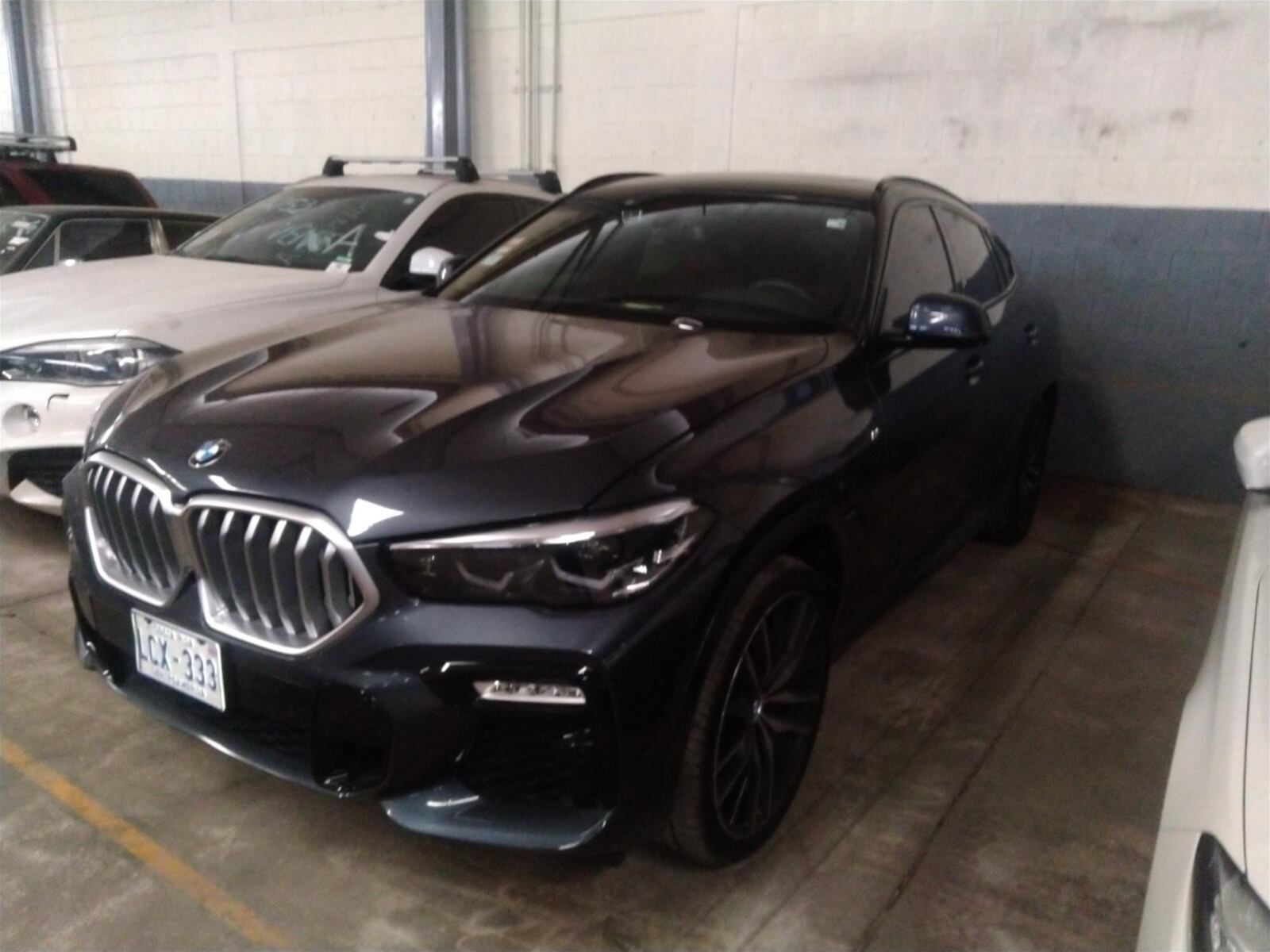 Vehículos robados de las bodegas del ICD en La Uruca. Foto ICD.