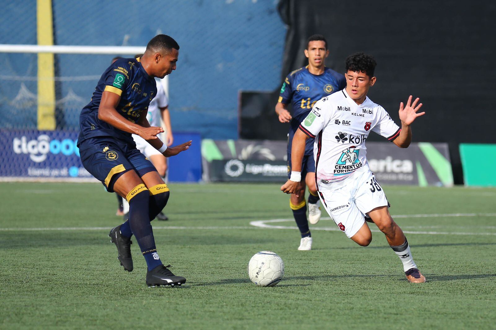 Guadalupe - Alajuelense. Prensa LDA.