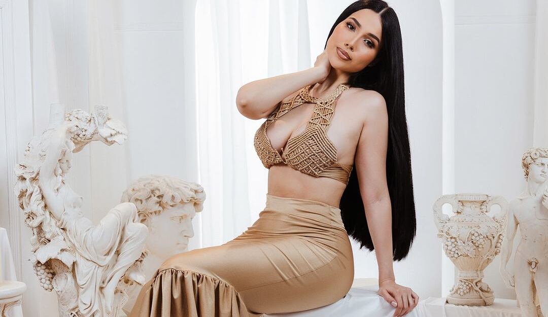 Modelo Brenda Muñoz, exreina de belleza