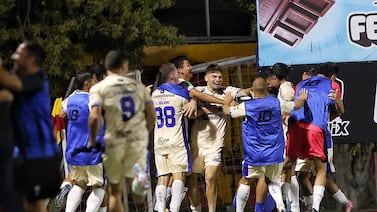 Pérez Zeledón sorprende al dejar libre a goleador para que refuerce a un rival directo