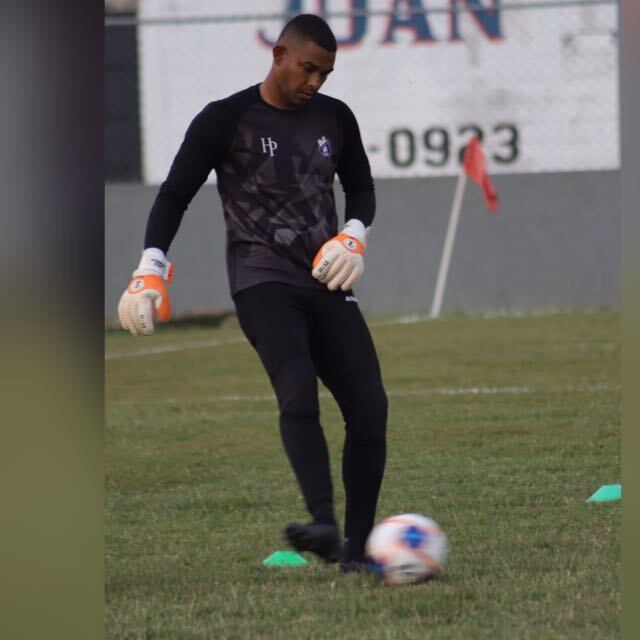 José Mendoza, portero de Honduras