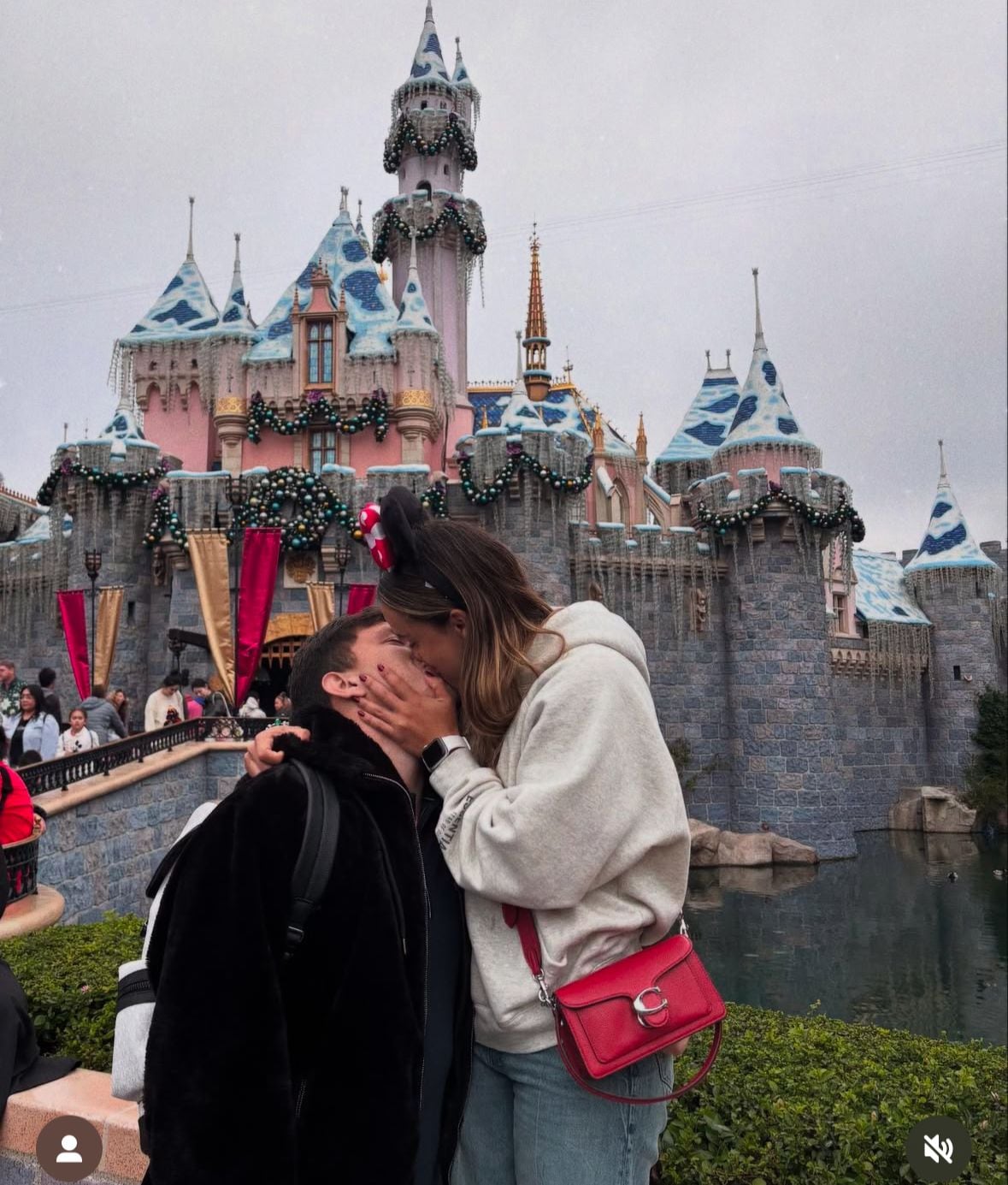 Melissa Herrera y Rafael Inzunza