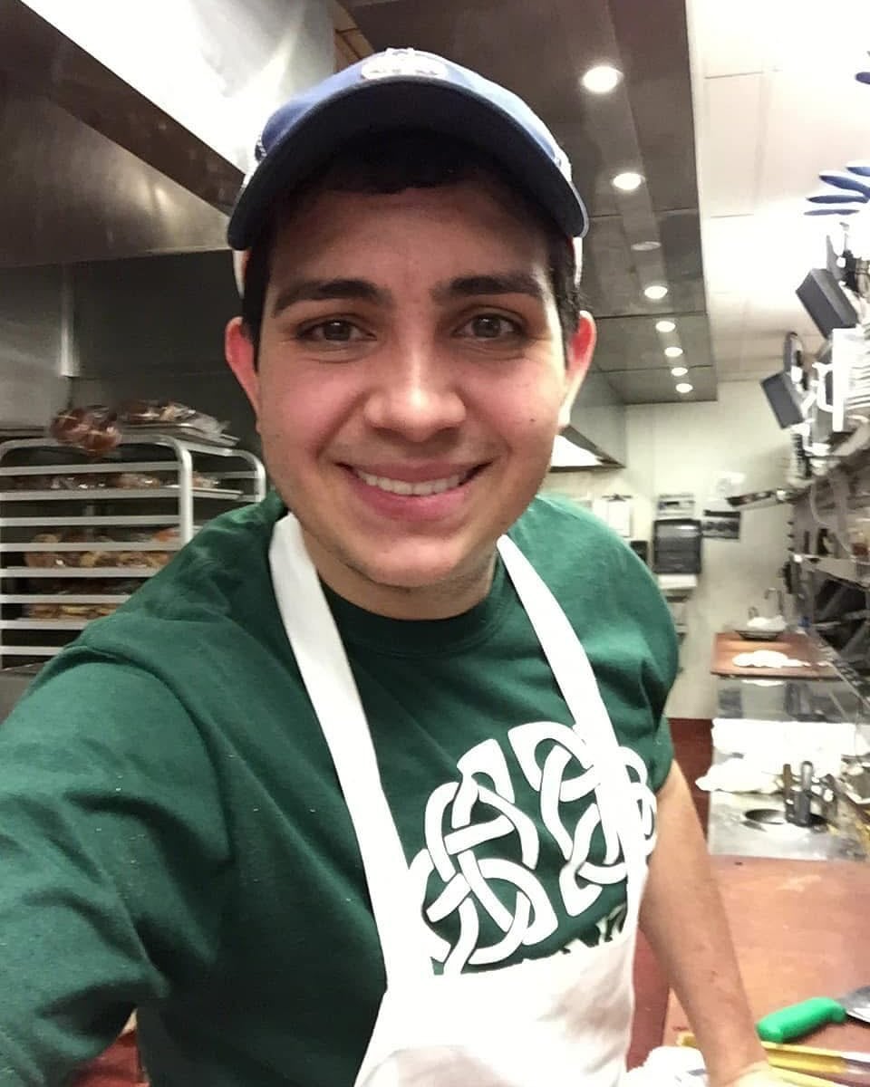 Elías Alvarado, periodista de Telenoticias.