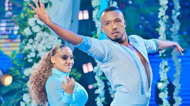 Bailarín panameño de Mira quién baila pide esto a Dios tras terremoto que azotó su país