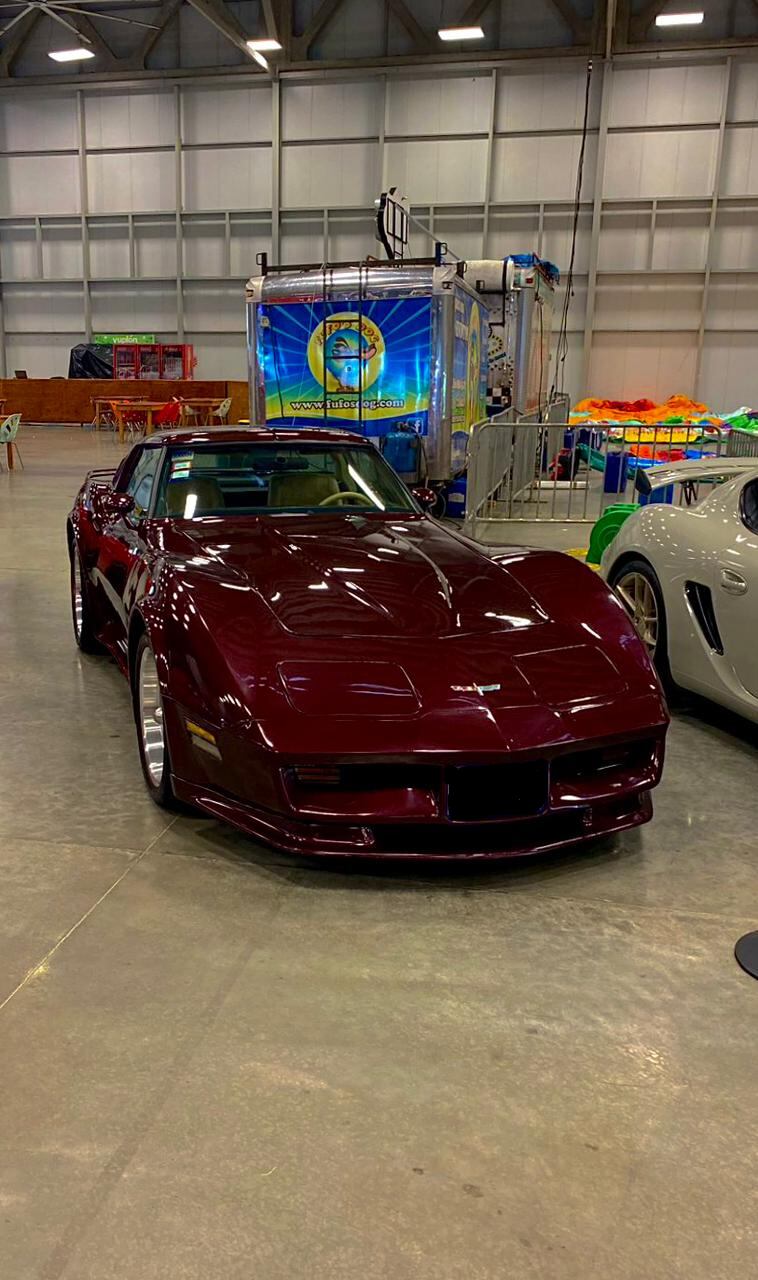 Un Chevrolet Corvette del año 80 es uno de los vehículos soñados de Marco Rodríguez. Cortesía.