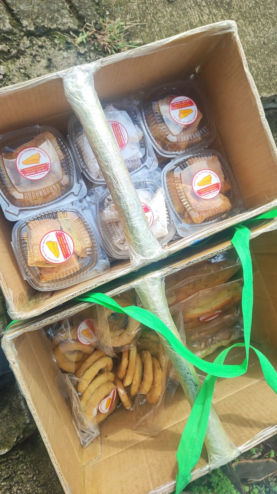 Dorelia Ramírez, vecina de San Miguel de Desamparados, dejó las adicciones gracias a un centro cristiano y ahora recorre el país vendiendo pancitos para sostener a sus tres hijos