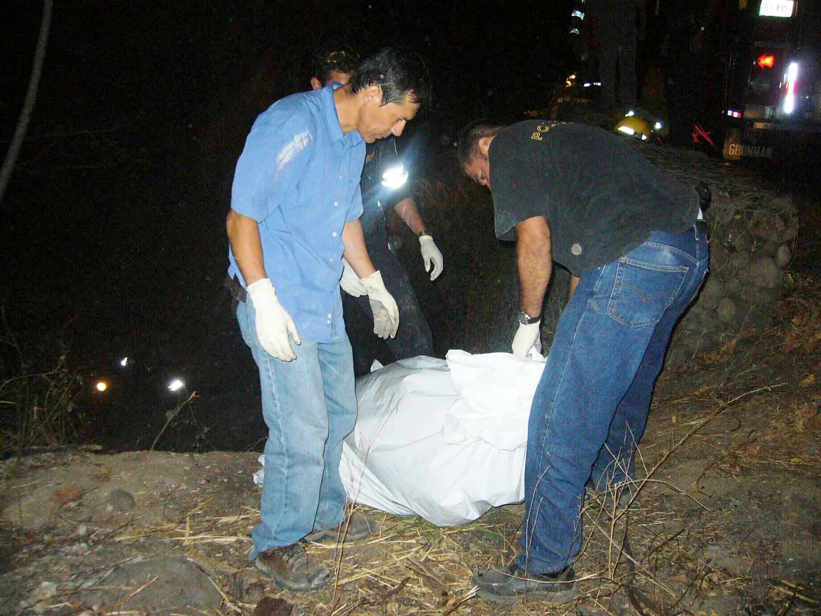 Homicidio de Carlos Manuel Silva Zapata, ocurrido en febrero del 2007. Foto Ronny Soto.