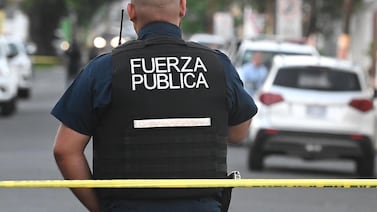 Niño de 2 años que deambulaba solo habría sido atropellado y lo que hizo el conductor parte el corazón