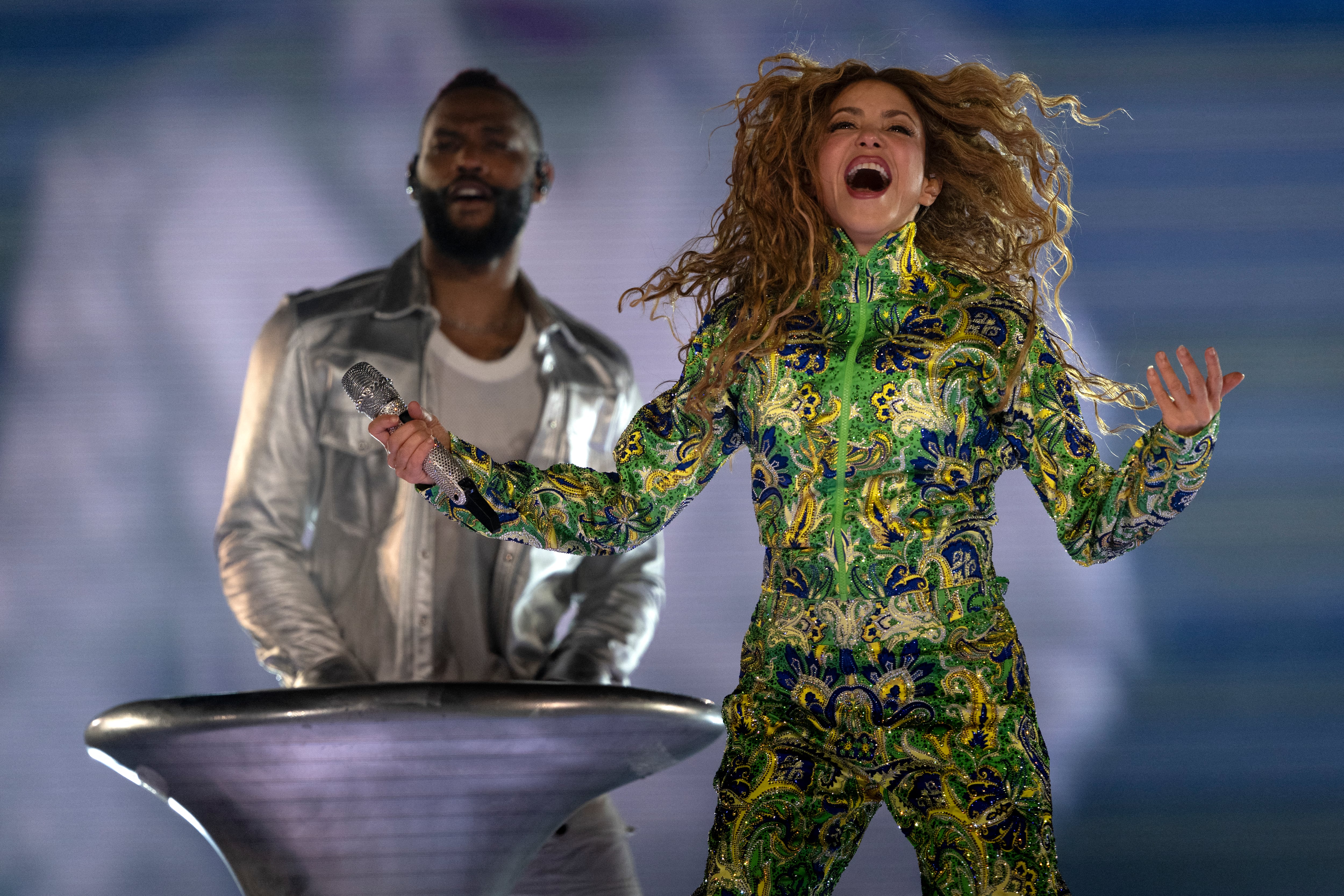 Shakira lució eufórica durante su concierto en Brasil. Su energía fue contagiosa.