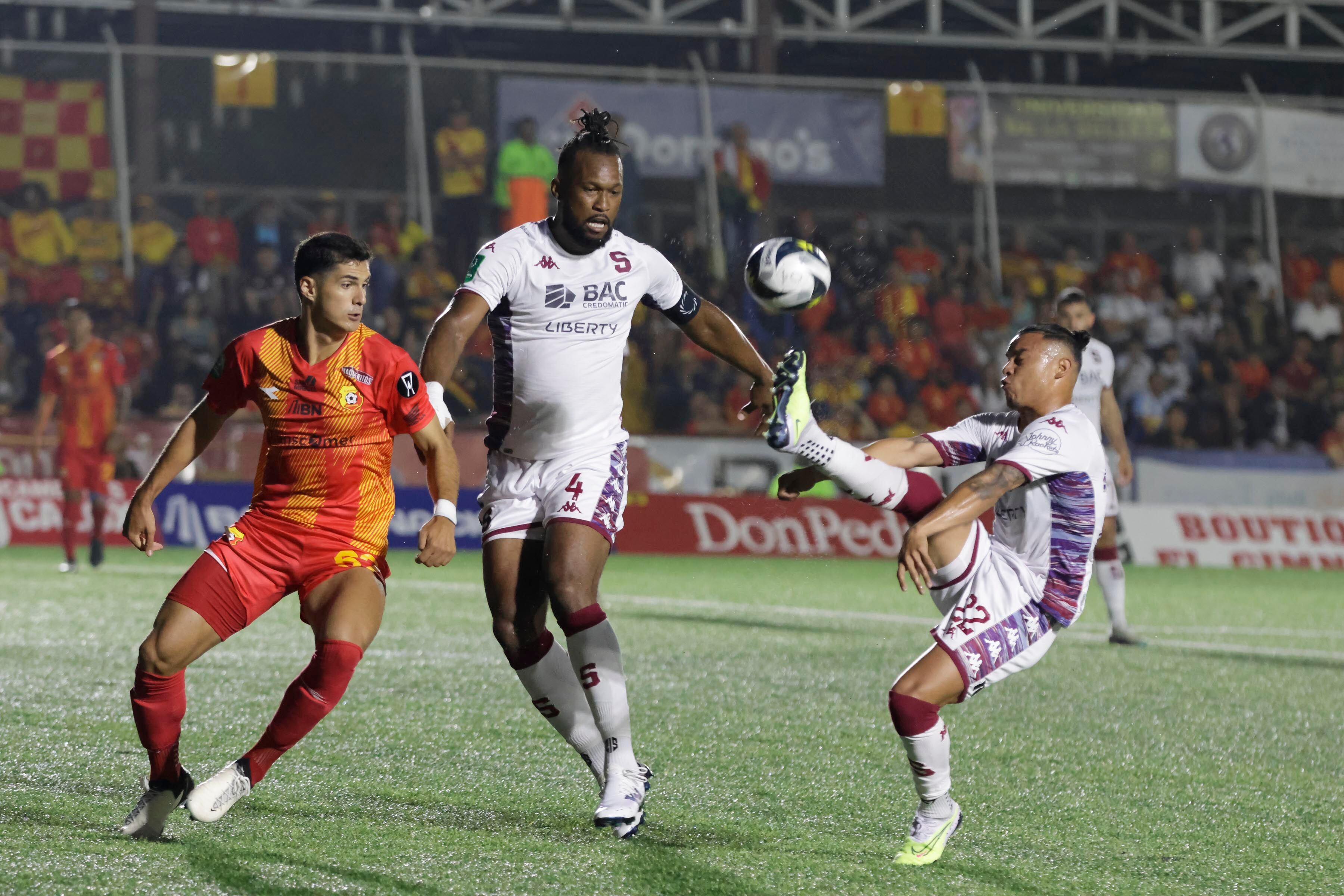Herediano vs Saprissa