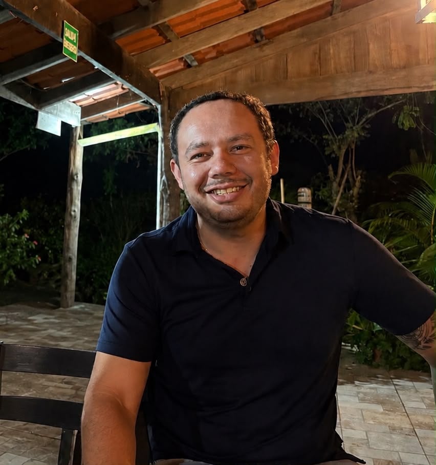 Red Urbana es una aplicación creada por el ingeniero informático de San Ramón. David Ramírez Ledezma. que permite a los emprendedores promocionarse gratis