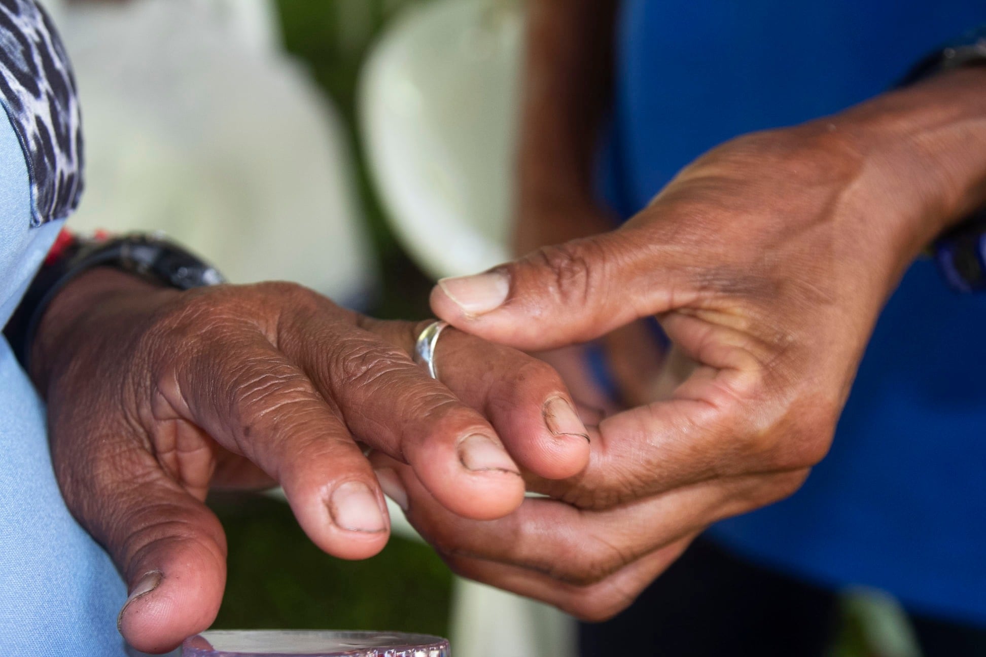 Desde antes de la pandemia, 30 parejas del pueblo indígena Cabécar, del Valle La Estrella, en Talamanca, Limón, le informaron a la iglesia católica que querían cumplir con el sacramento del matrimonio y se casaron el pasado 23 de abril: 9 en Alto Cuen y 21 en Bella Vista.