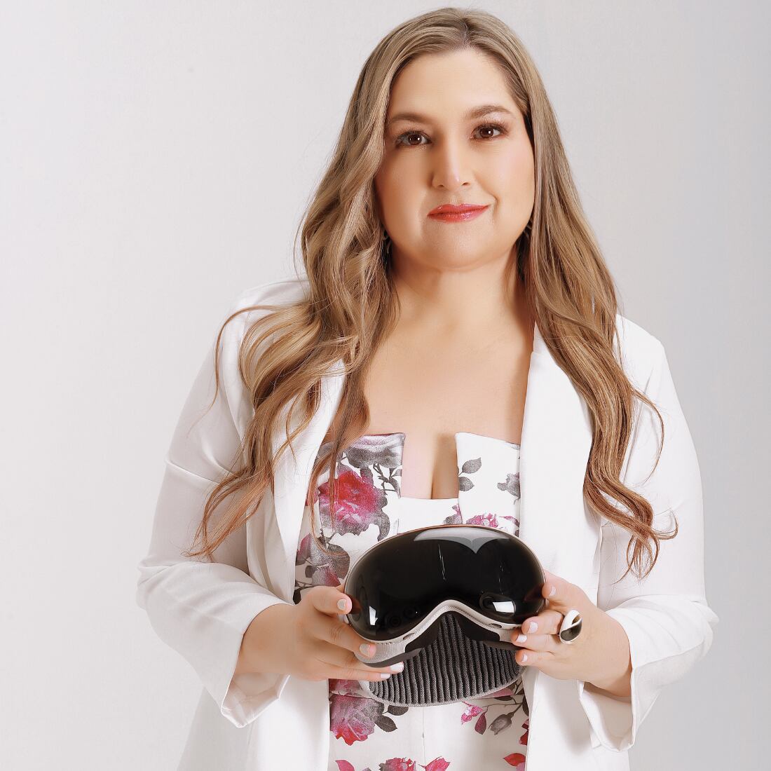 Hubo dos mujeres latinas que inspiraron a Cathy. Ella las reconoce como sus mentoras y modelos a seguir: Nonny de la Peña, madrina de la realidad virtual; y la venezolana Evelyn Miralles, quien manejó el laboratorio de realidad virtual de la NASA. Fotografía Rafael Pacheco.