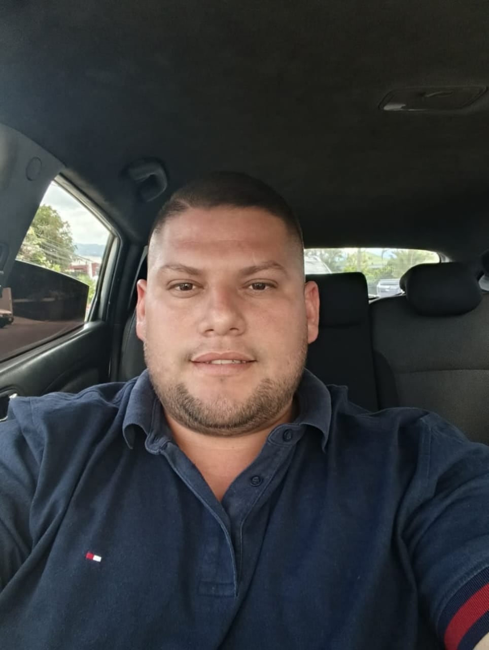 Yulian Antonio Montero Cárdenas de 32 años, habría sido víctima de inocente de un ataque armado del 26 de setiembre, mientras conducía un Mercedes Benz por Guachipelín de Escazú.