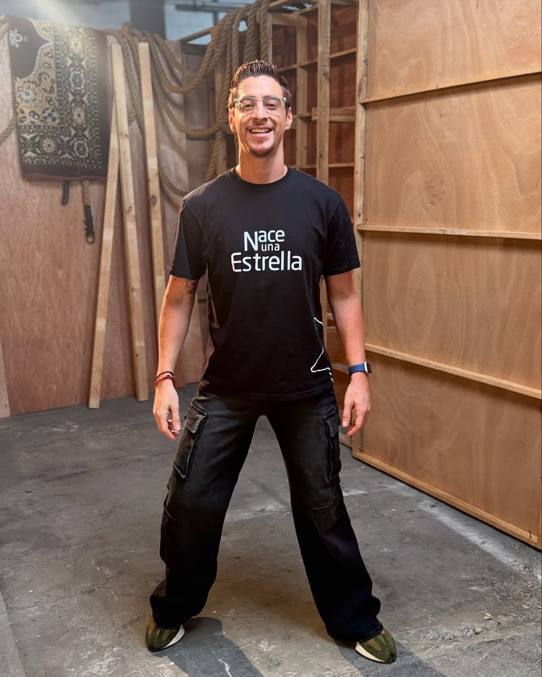 Javier Acuña aprovechó que esta semana tuvo libre en Teletica para escaparse a un maravilloso y arriesgado rincón del mundo junto a su amor