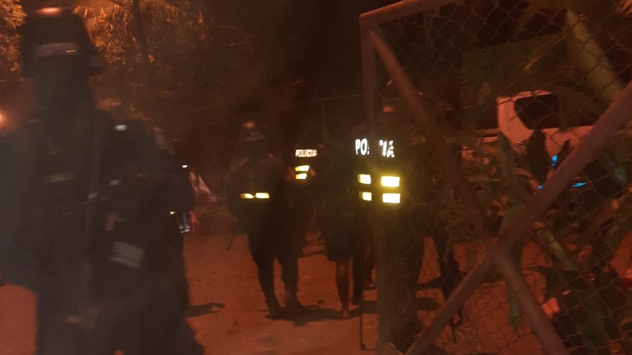 Balacera en Las Parcelas de Herradura, lugar en el que mataron al policía Bryan Josué Rivera Oviedo, de 28 años. Foto: Tomada de Radio On