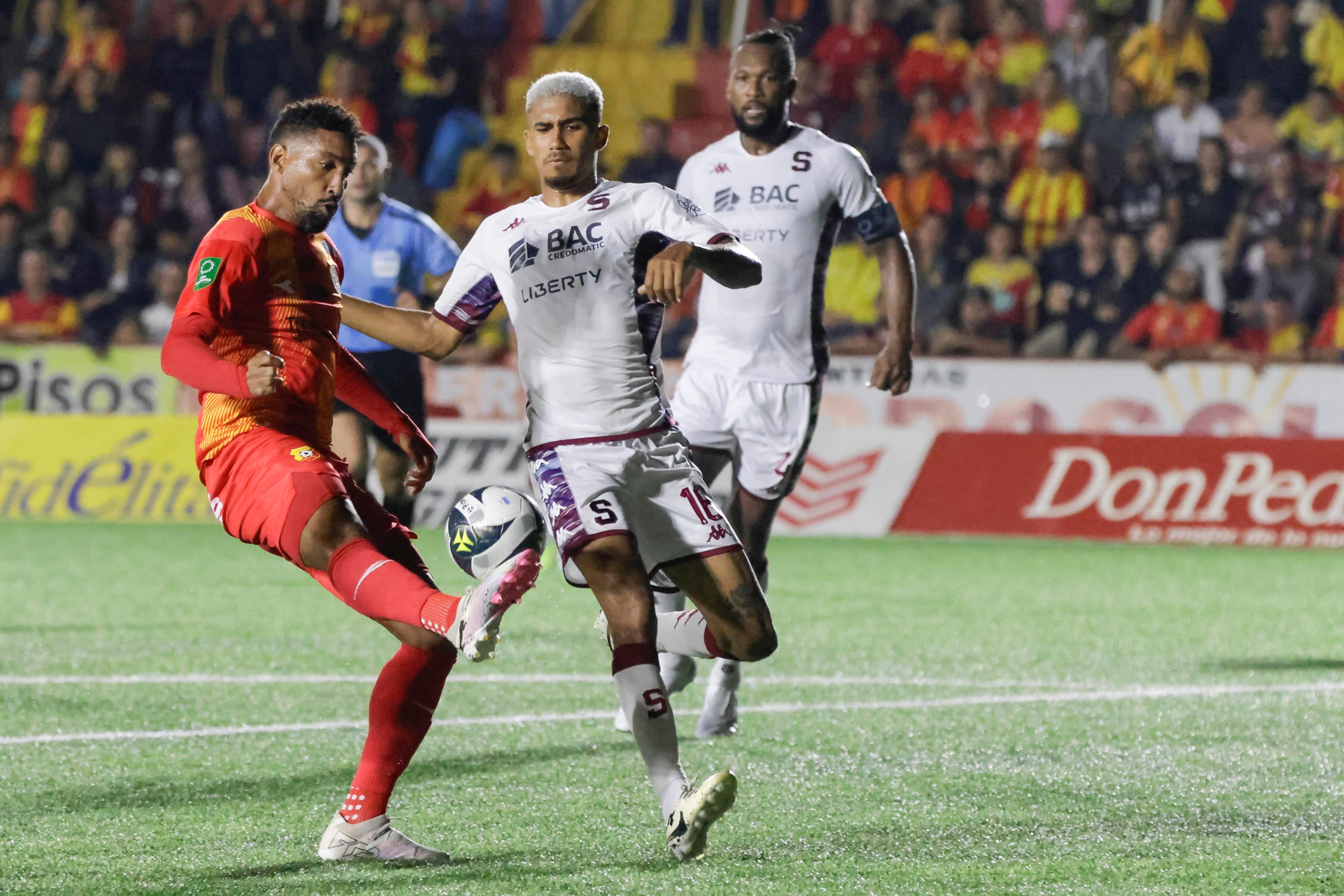 Herediano vs Saprissa