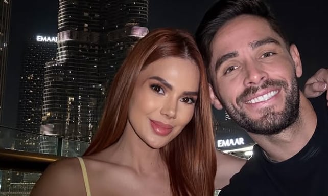 Jonathan Moya y su esposa Joseline Valverde