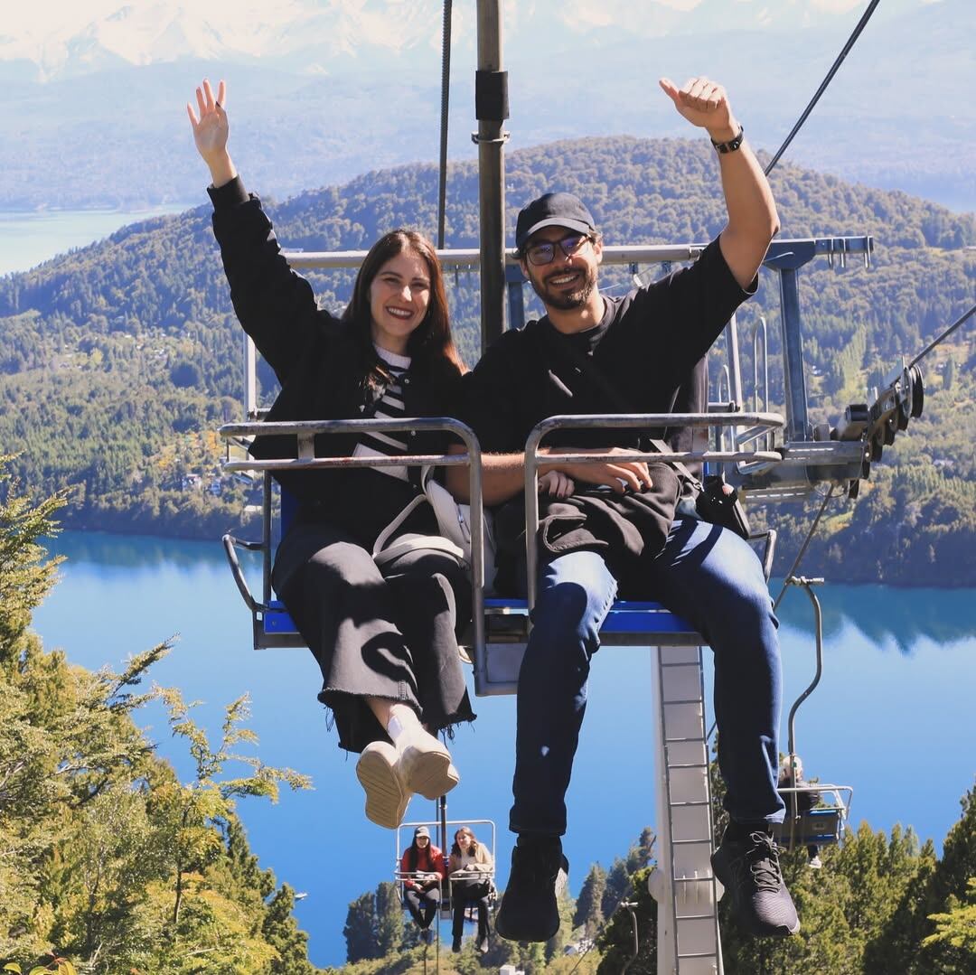 Nayad Nassar habló del tras bambalinas de su compromiso de este martes con su novio Luis Morera y dedicó hermosas palabras a su atractivo futuro esposo.