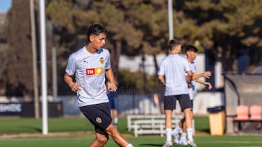 Warren Madrigal podría tener este domingo el chance con el que tanto ha soñado en España