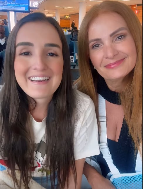 La exreina de belleza Marisol Soto y su hija Marianne en Tailandia