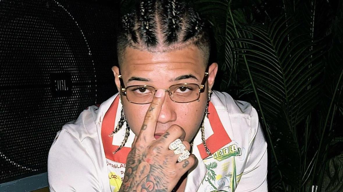 El cantautor panameño Humberto Ceballos Boza, más conocido como Boza, se presentará en Costa Rica el próximo 23 de marzo con todos sus éxitos.