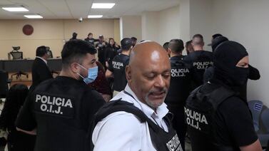 Ministro de Seguridad estalla ante la liberación de miembros y líderes de banda Los Lara