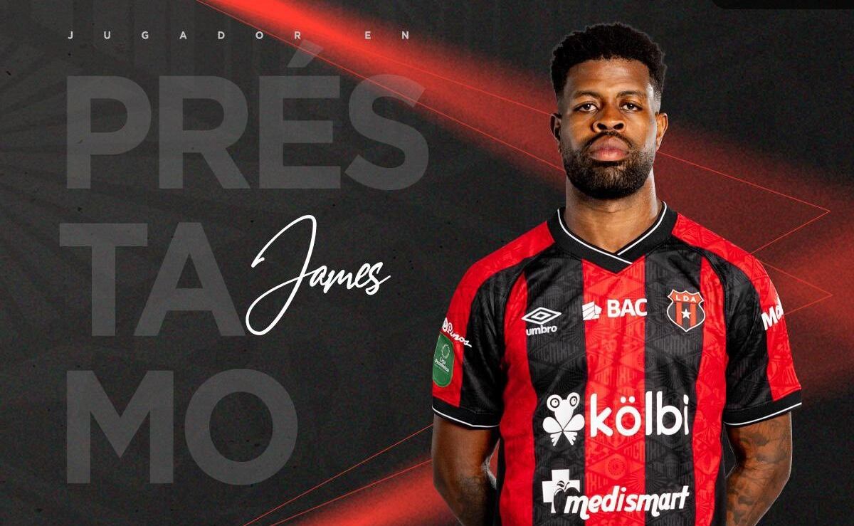Liga Deportiva Alajuelense informó que Manjrekar James jugará a préstamo por seis meses con Santos.