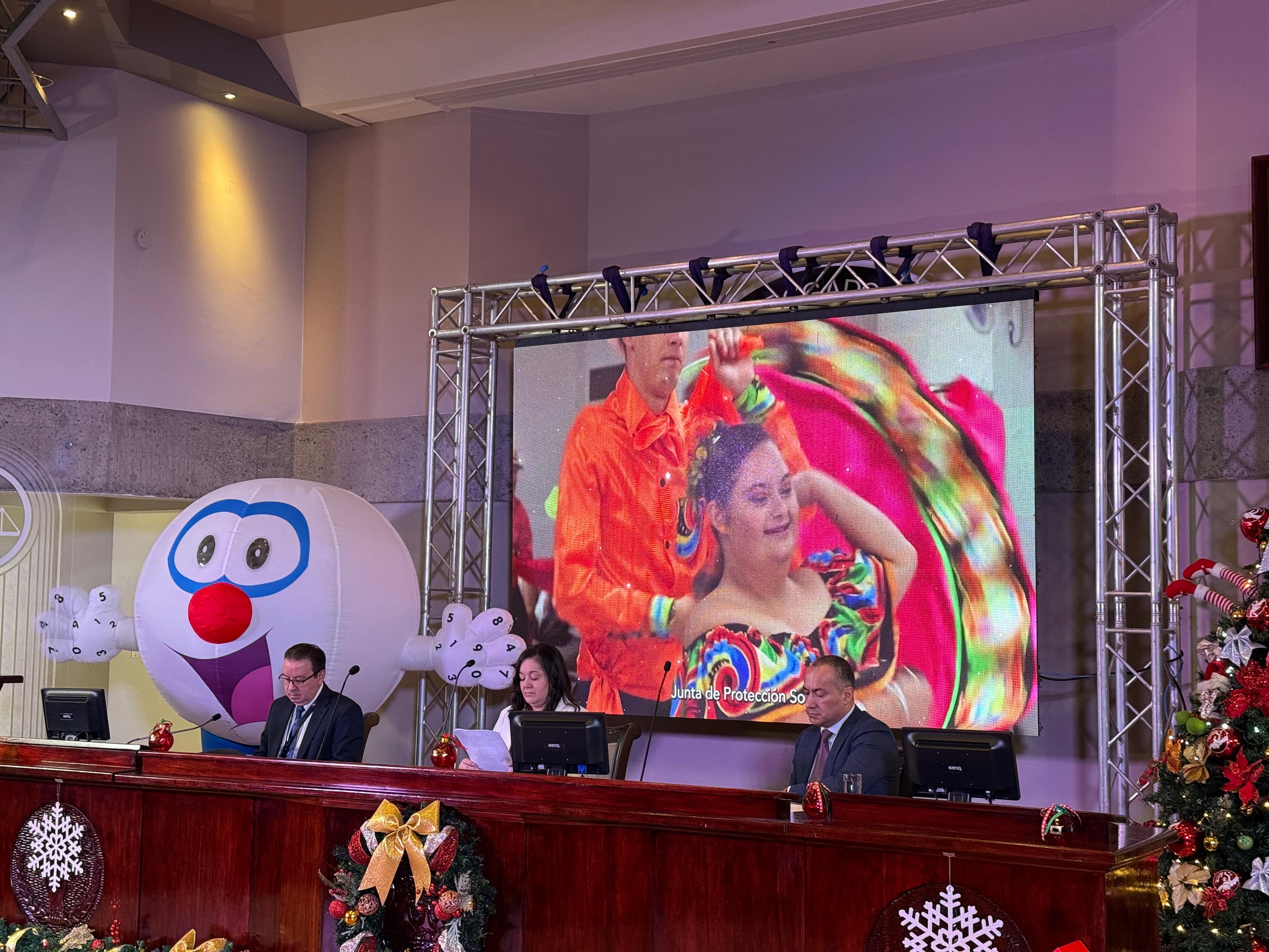 El Gordo Navideño 2025 se puede comprar desde hoy, el premio mayor es de ¢1.600 millones por entero y se jugará el próximo domingo 14 de diciembre.