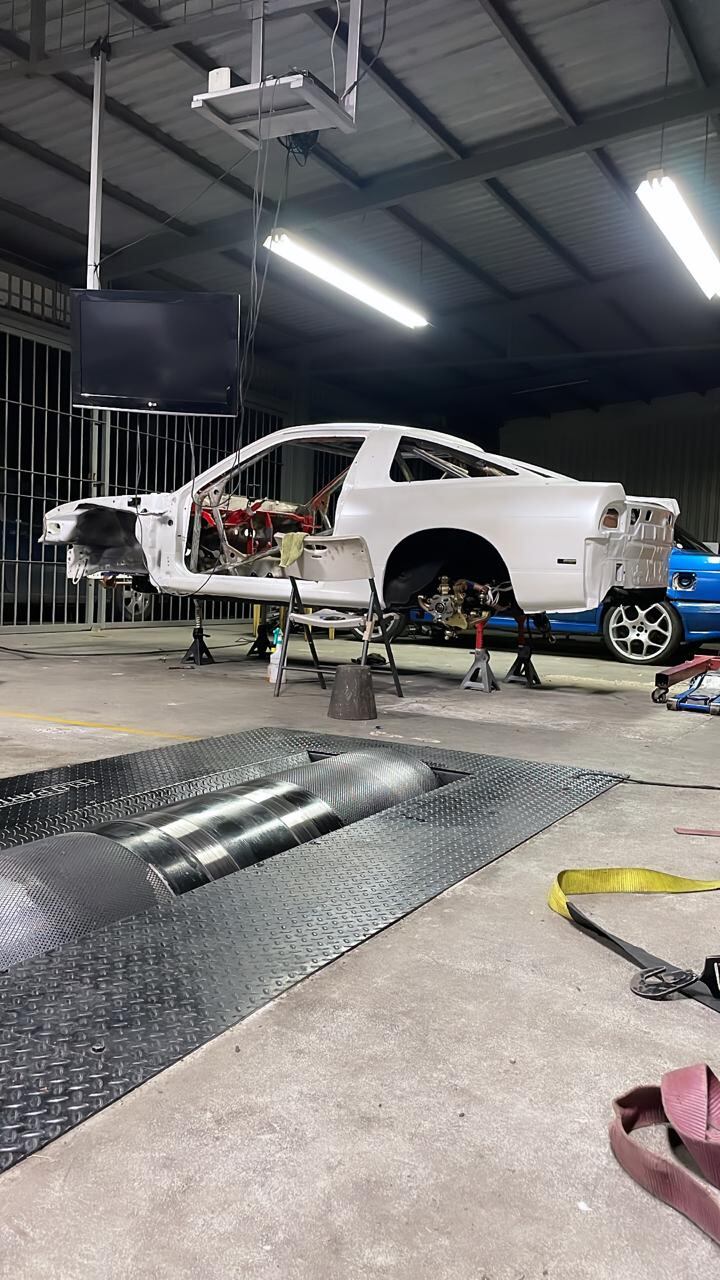 Priscila Mora es la dueña de un Nissan 240SX y competirá en el campeonato nacional de Drifting. Cortesía.