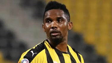 Samuel Eto’o protagoniza indignante acto de agresión tras eliminación de Camerún