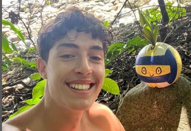 Yo soy Plex, youtuber español.
