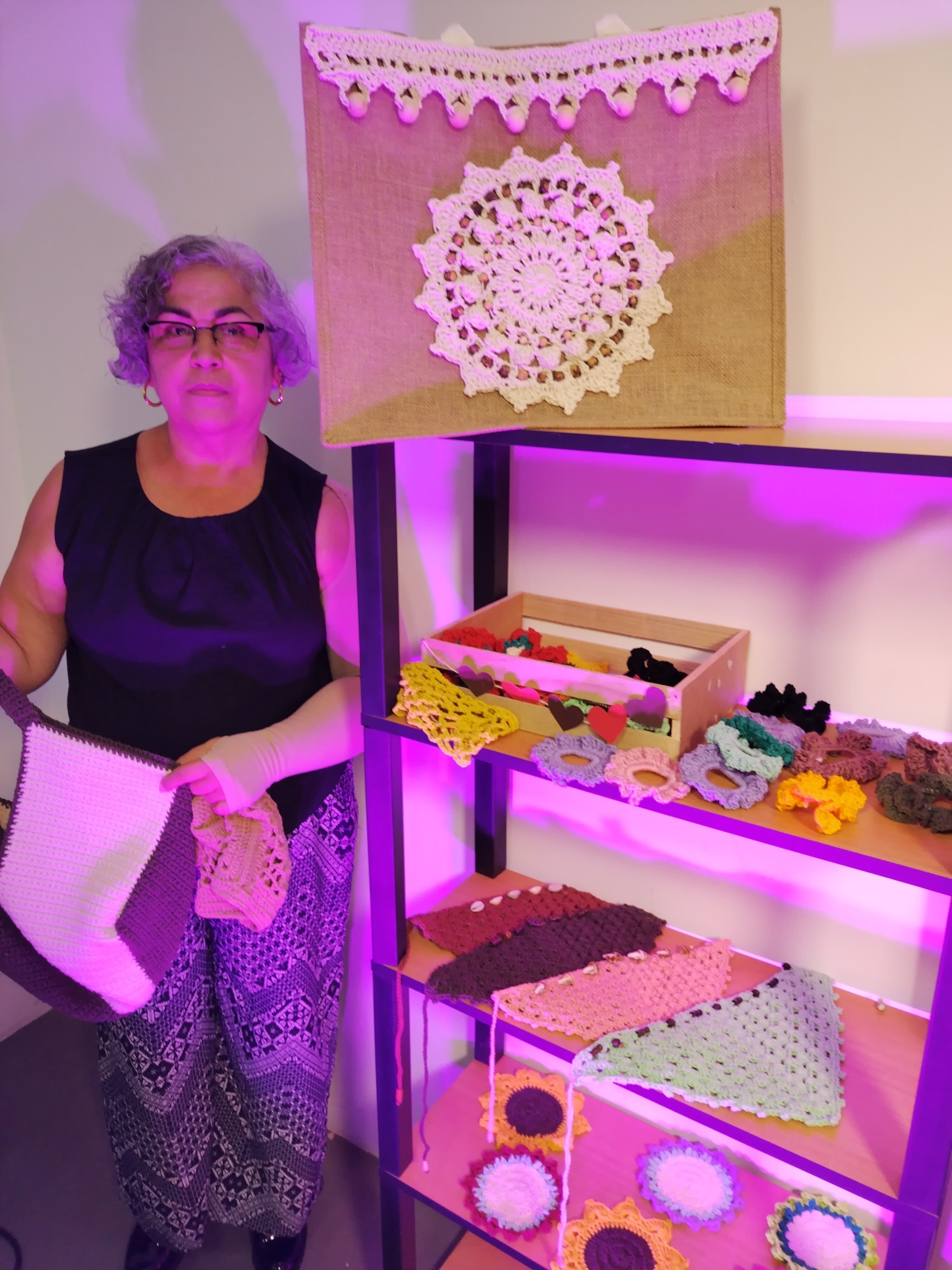 la primera edición de “Mercadito Caja de ANDE” 2024 en San José, una feria dedicada a fortalecer y potenciar los negocios de accionistas emprendedores de todo el país, en la antigua aduana.