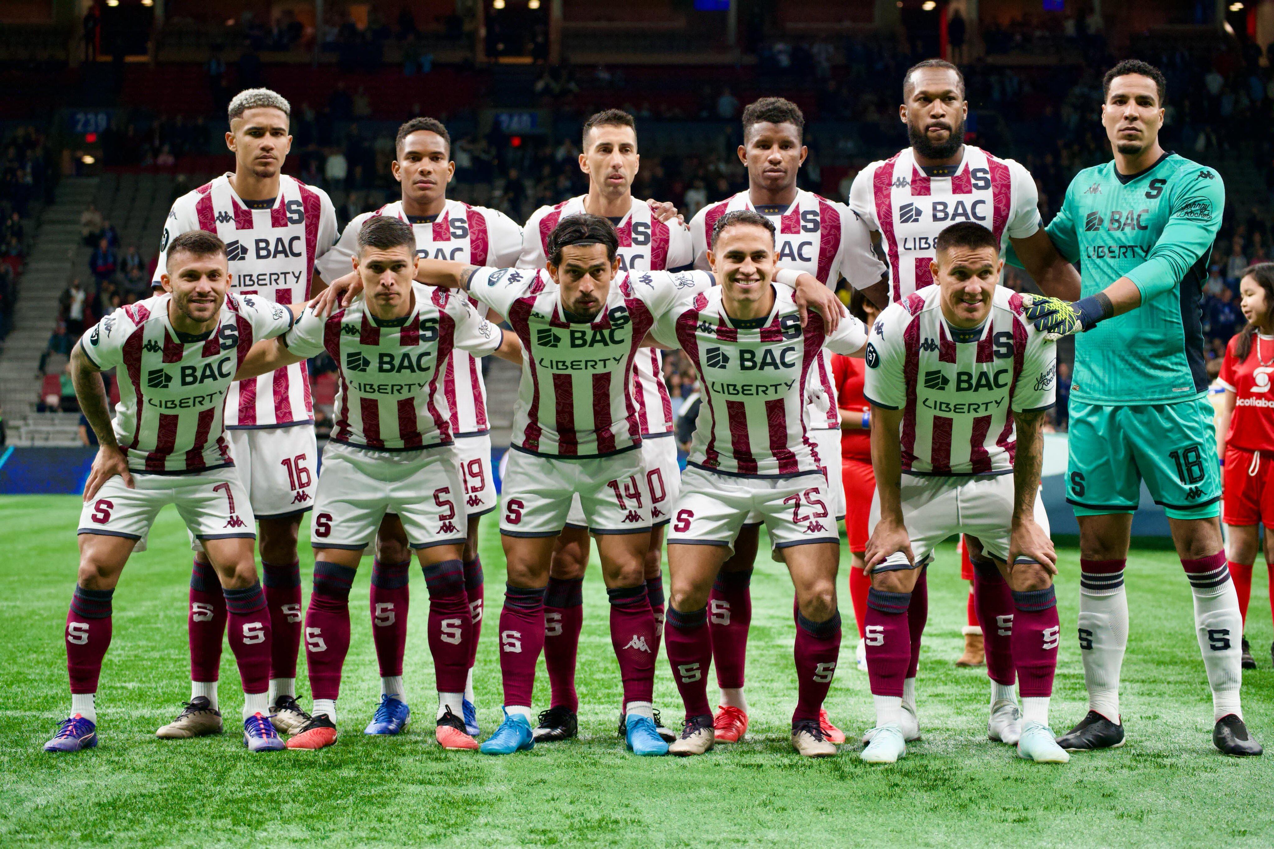 Saprissa alineacion en Vancouver