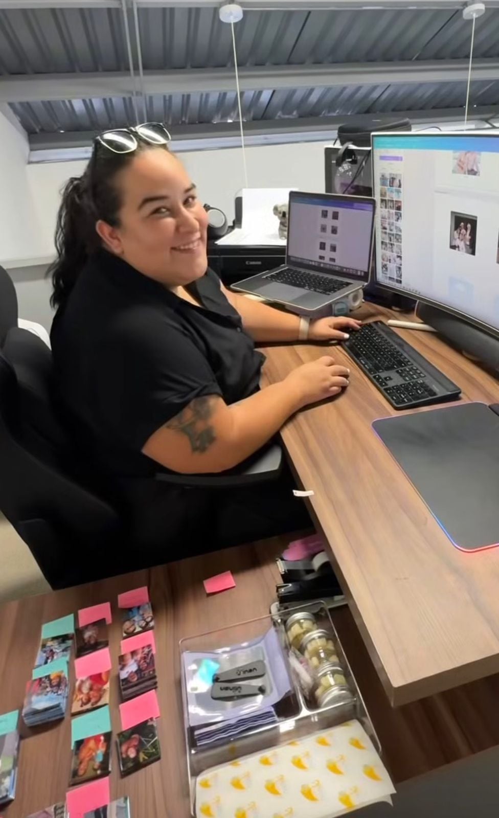 Daniela Gamboa y Alejandro Chaves se casaron hace 10 años. Ella es de Escazú y él de Cartago. Este matrimonio comenzó un emprendimiento en Costa Rica y lo han fortalecido desde Europa