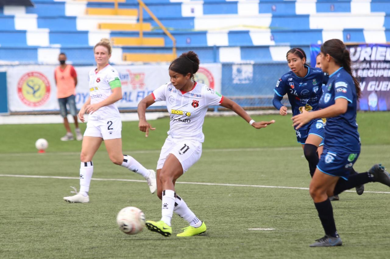Alajuelense goleó 1-7 a Suva Sports. Prensa LDA.