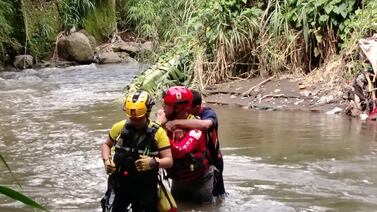Angustia en Guadalupe: joven de 23 años fue salvado de morir en el río Torres