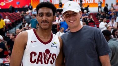 ¡Ian Martínez hizo historia! Debutó con los Cavaliers en la Summer League