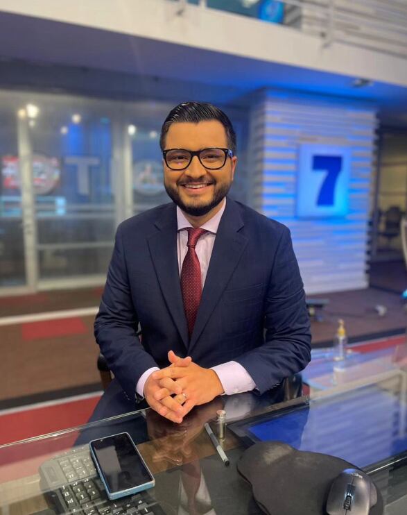 Daniel Céspedes, periodista de Teletica y nuevo presentador de Buen día