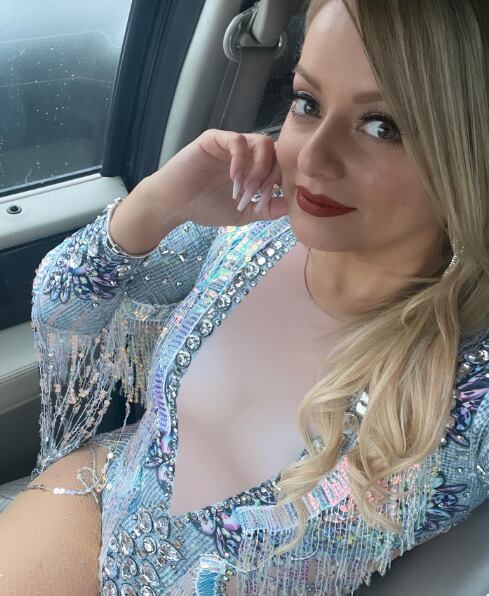 Carolina Paniagua, cantante nacional.